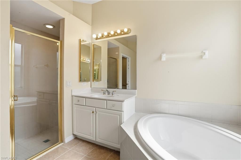 2318 Bainmar Dr, Lehigh Acres, FL 33973 Photo