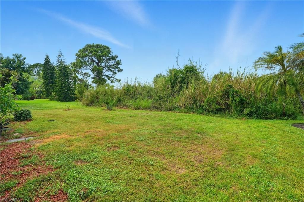 2318 Bainmar Dr, Lehigh Acres, FL 33973 Photo