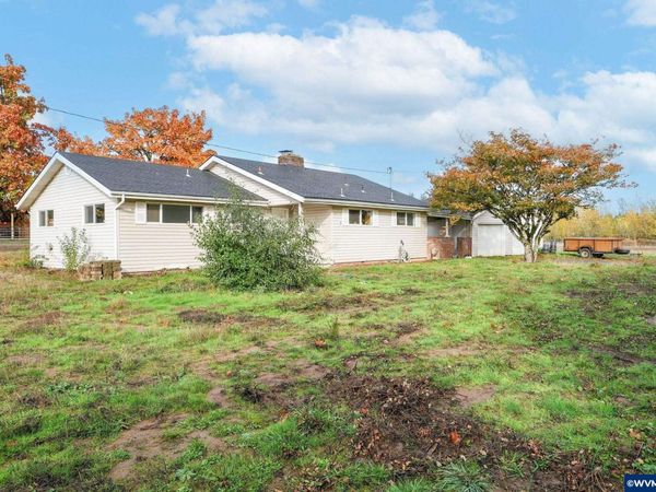 8975 Pacific Hwy, Monmouth, OR 97361