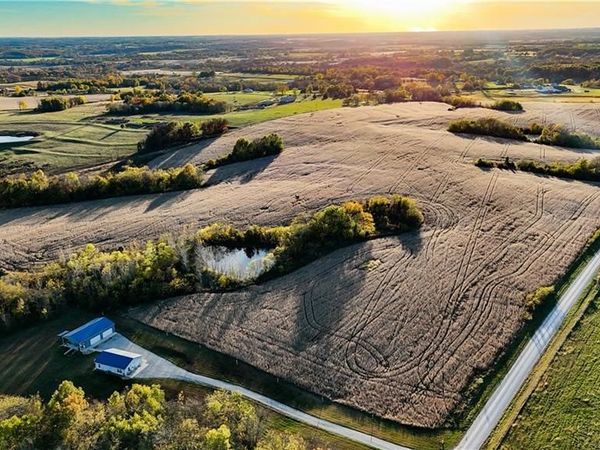 Quartz and Elm Street, Gallatin, MO 64640