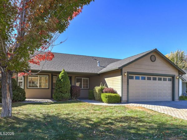 1464 Edlesborough Circle, Gardnerville, NV 89410