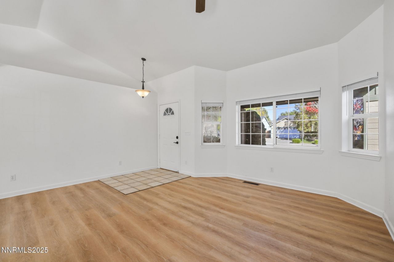 1464 Edlesborough Circle, Gardnerville, NV 89410 Photo