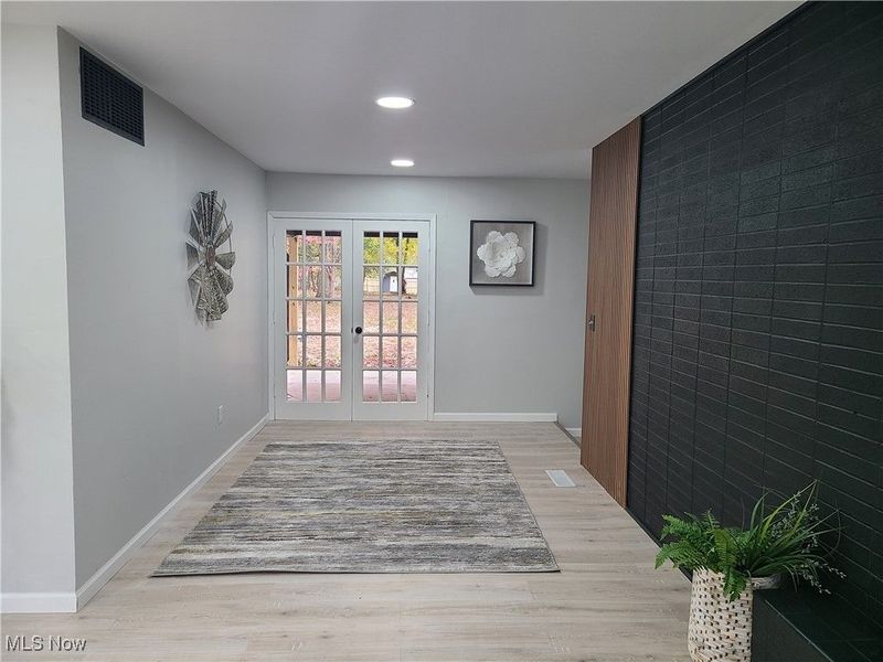 3116 Ridgehill Avenue, Alliance, OH 44601 Photo 3