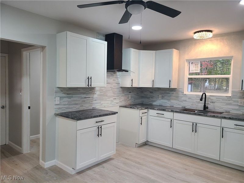 3116 Ridgehill Avenue, Alliance, OH 44601 Photo 7