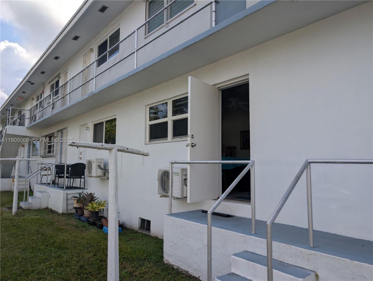 801 Atlantic Shores Blvd, Unit 107, Hallandale Beach, FL 33009 Photo