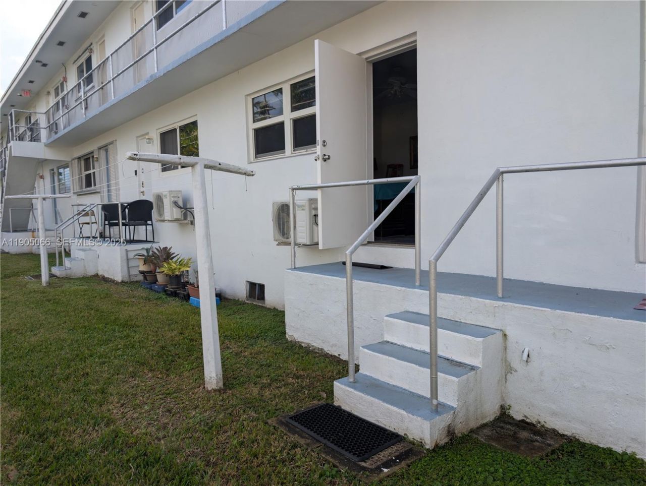 801 Atlantic Shores Blvd, Unit 107, Hallandale Beach, FL 33009 Photo