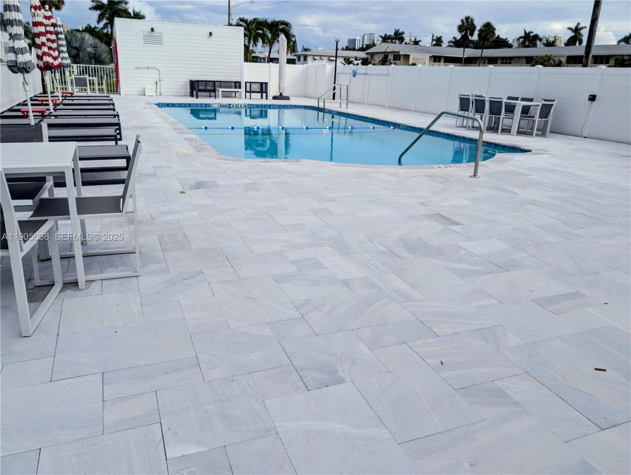 801 Atlantic Shores Blvd, Unit 107, Hallandale Beach, FL 33009 Photo