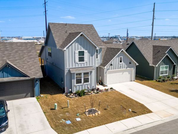 437 Signe, Seguin, TX 78155