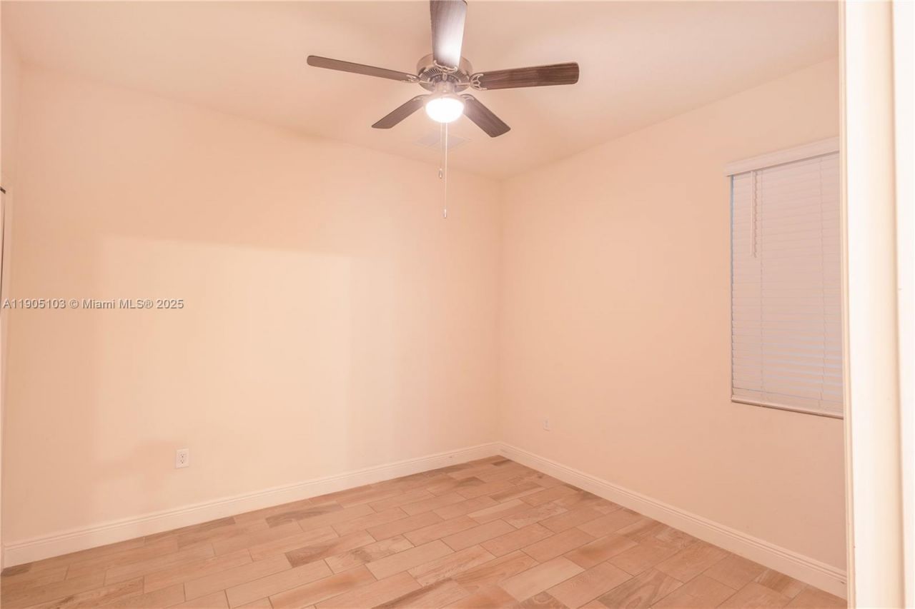 2547 Saint Lucia Cir, Vero Beach, FL 32967 Photo