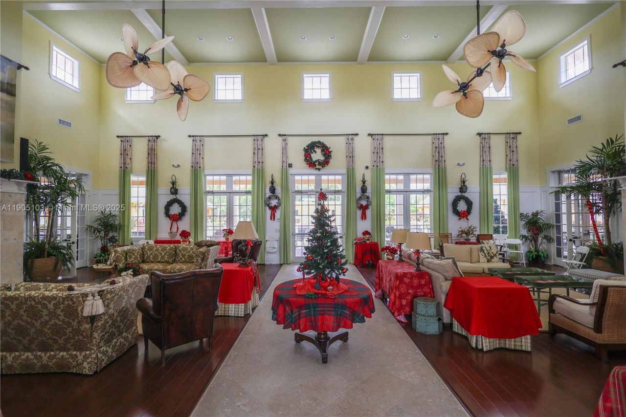2547 Saint Lucia Cir, Vero Beach, FL 32967 Photo