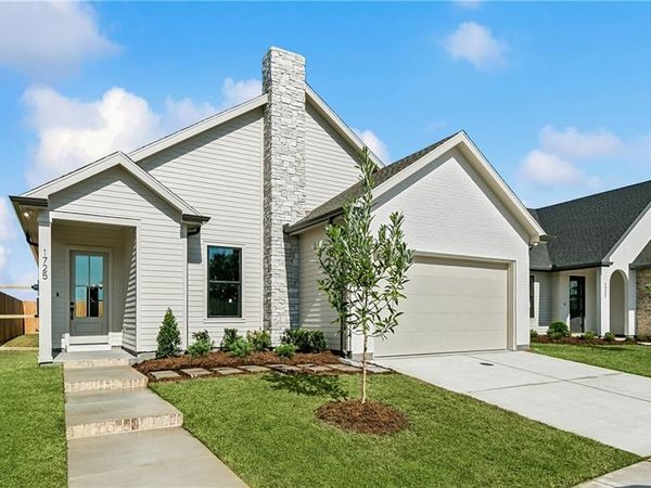 1725 VEGAS Drive, Metairie, LA 70003