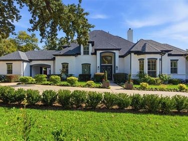 1404 Sylvan Avenue, Dallas, TX 75208