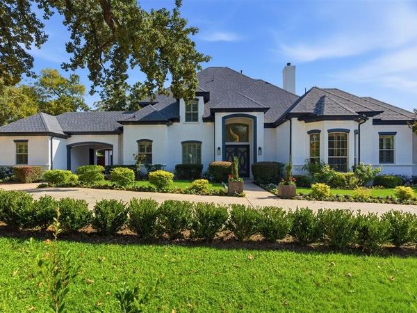 1404 Sylvan Avenue, Dallas, TX 75208