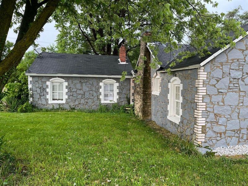 New Holland, OH 43145 Photo 3