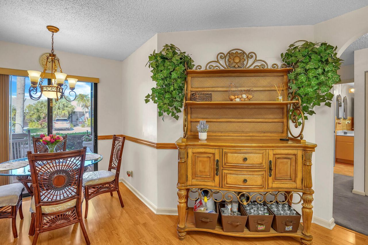 117 Sunshine Boulevard, Royal Palm Beach, FL 33411 Photo