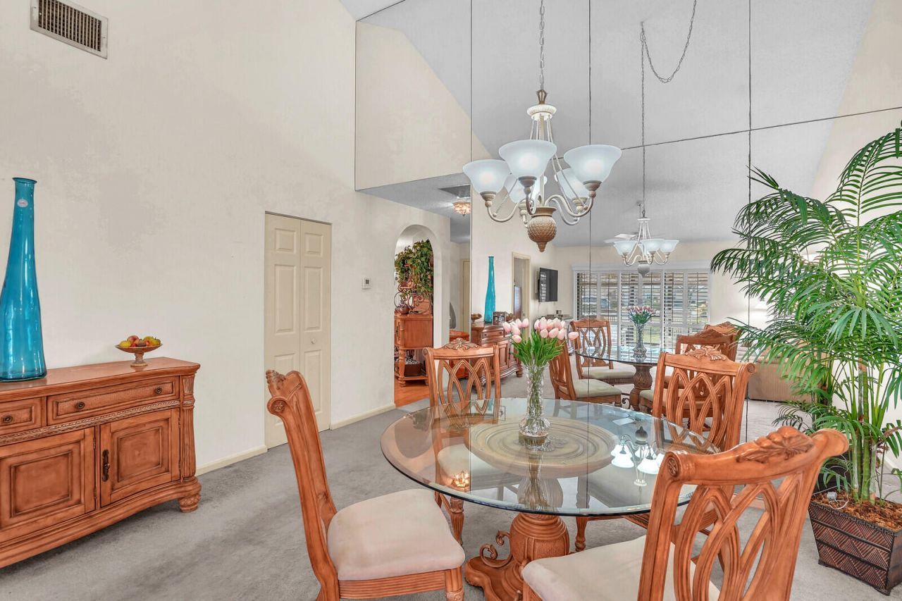 117 Sunshine Boulevard, Royal Palm Beach, FL 33411 Photo