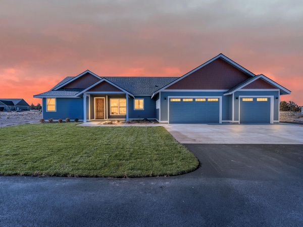 502 SW Bent Loop, Powell Butte, OR 97753