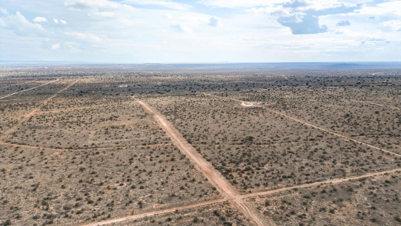 Fletcher Road Ne, Rio Rancho, NM 87144 Main Photo