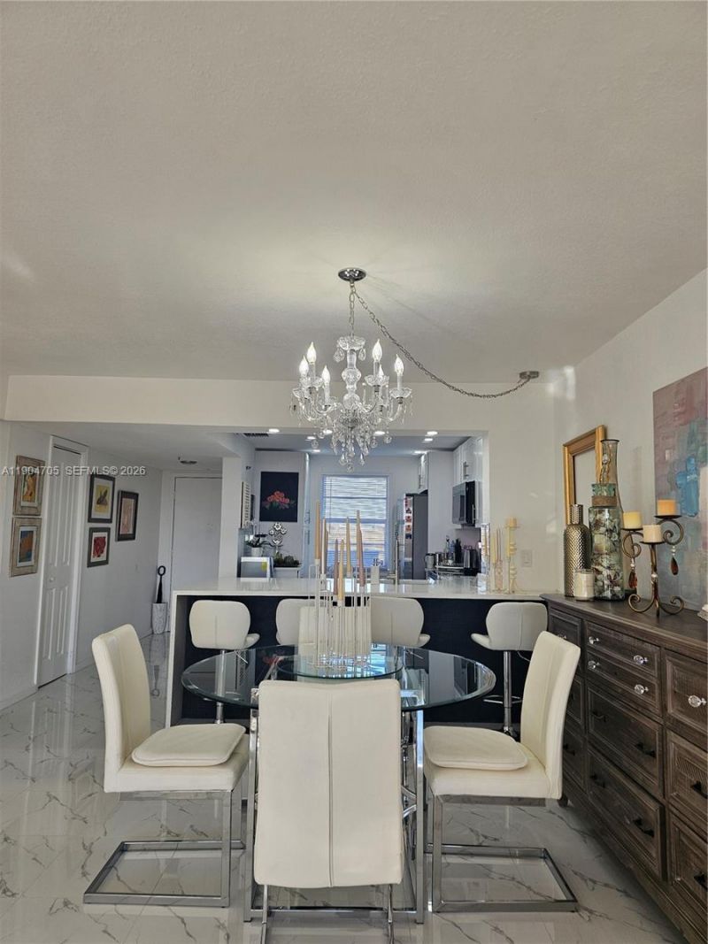 3910 Inverrary Blvd, Unit 703-B, Lauderhill, FL 33319 Photo