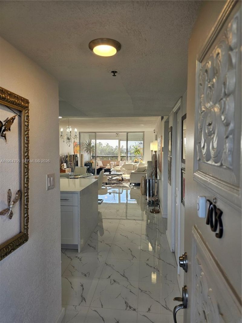 3910 Inverrary Blvd, Unit 703-B, Lauderhill, FL 33319 Photo