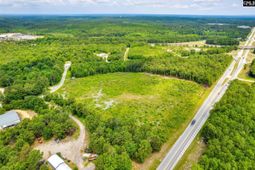 14 Industrial Park Drive  photo 4