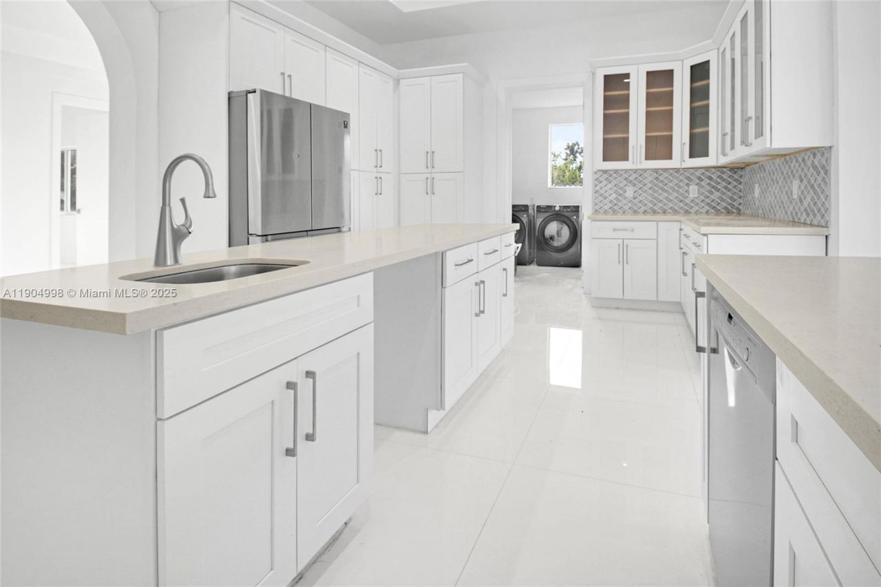 425 SW 129th Ave, Miami, FL 33184 Photo