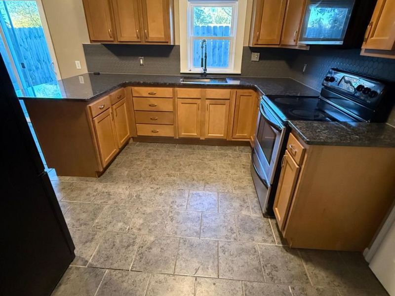 5516 Fortune Drive, Toledo, OH 43611 Photo 5