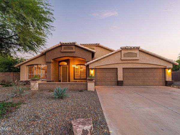 335 S RED ROCK Street, Gilbert, AZ 85296