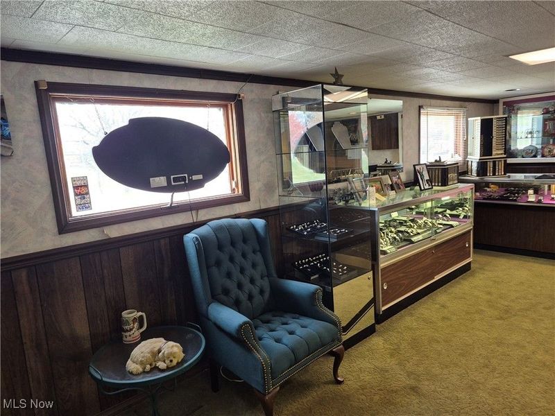 8461 Pearl Road, Strongsville, OH 44136 Photo 2