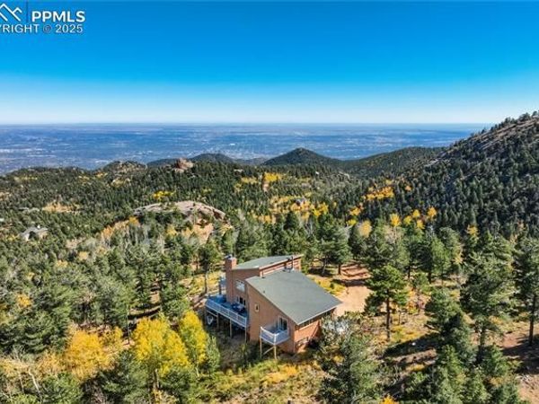 6009 Olympic Road, Manitou Springs, CO 80829