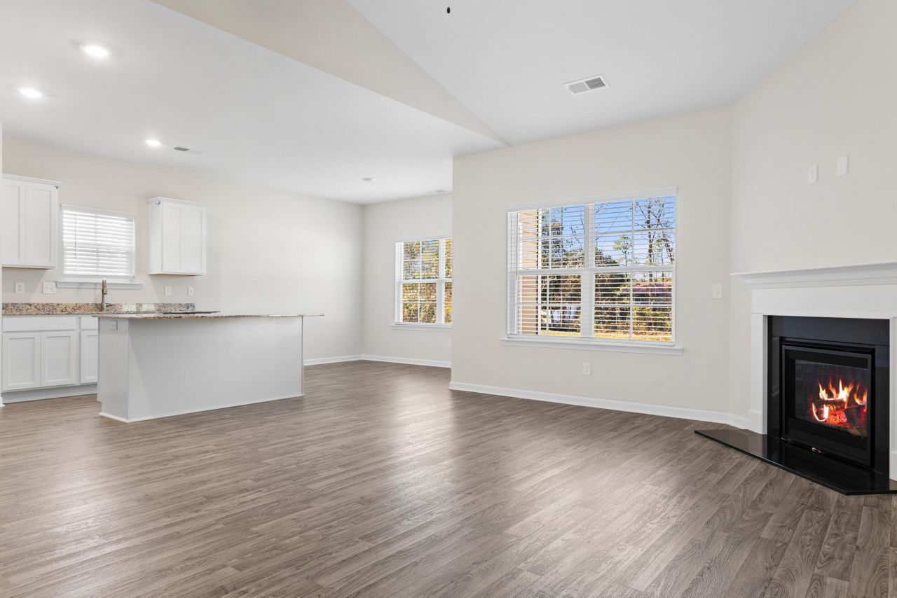 167 Willow Bay Drive Photo 6