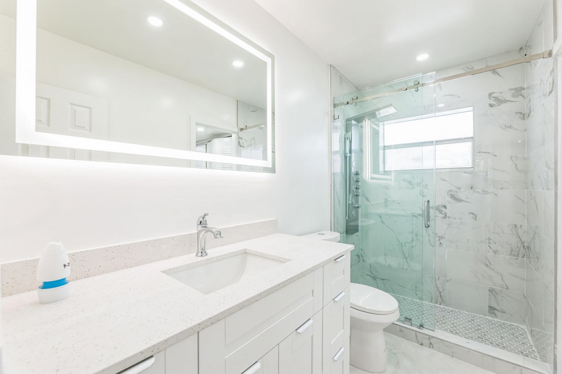 5102 NW 36th Street, Unit 408, Lauderdale Lakes, FL 33319 Photo