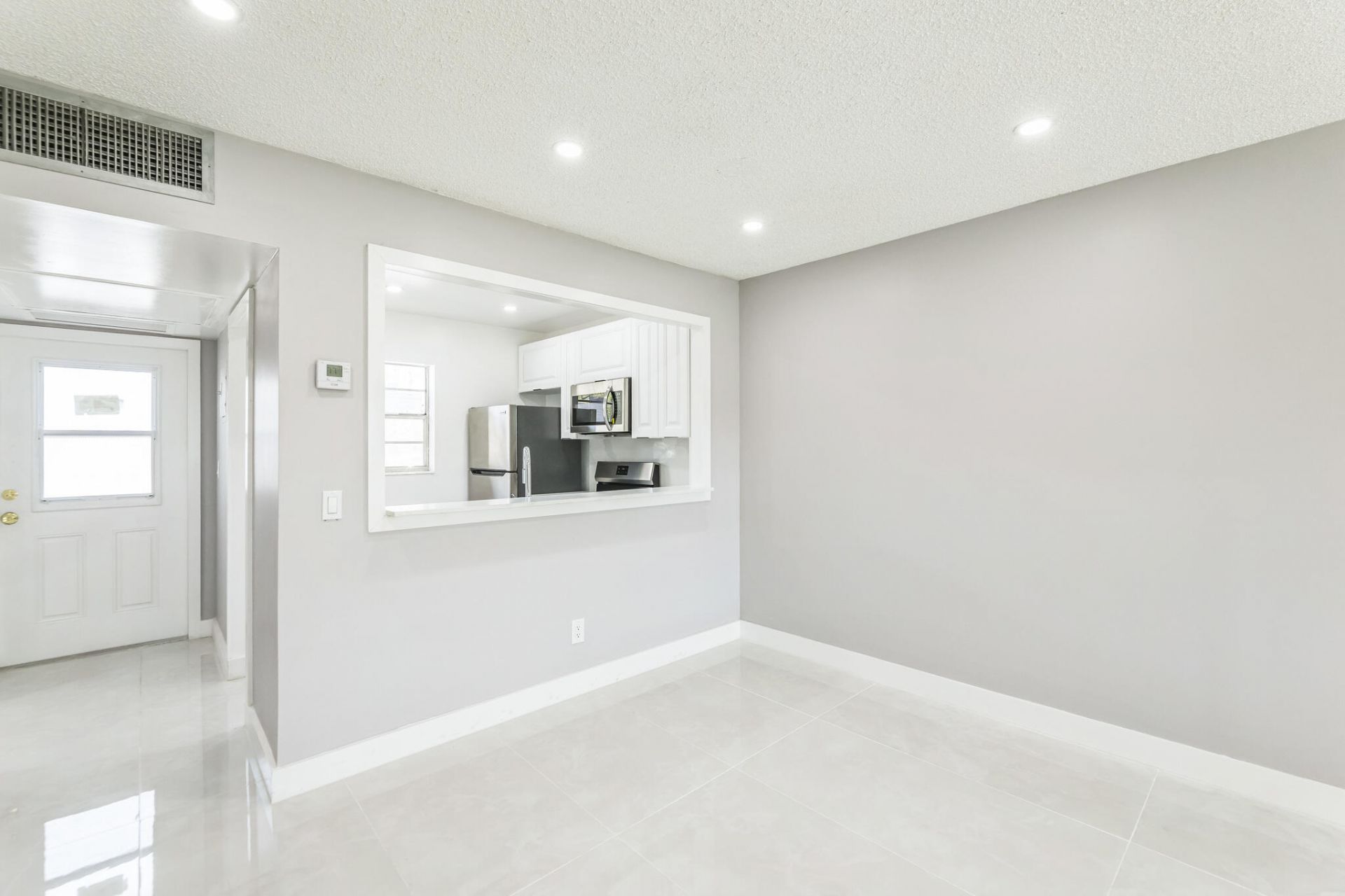 5102 NW 36th Street, Unit 408, Lauderdale Lakes, FL 33319 Photo