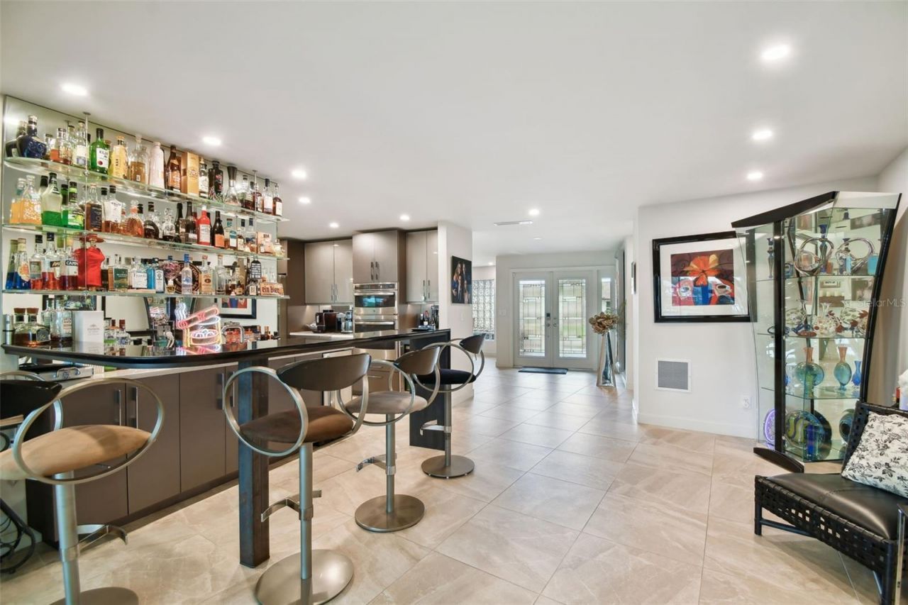 4202 Saltwater Boulevard, Tampa, FL 33615 Photo