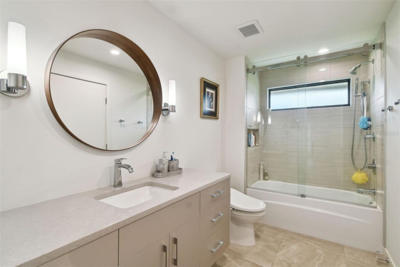 4202 Saltwater Boulevard, Tampa, FL 33615 Photo