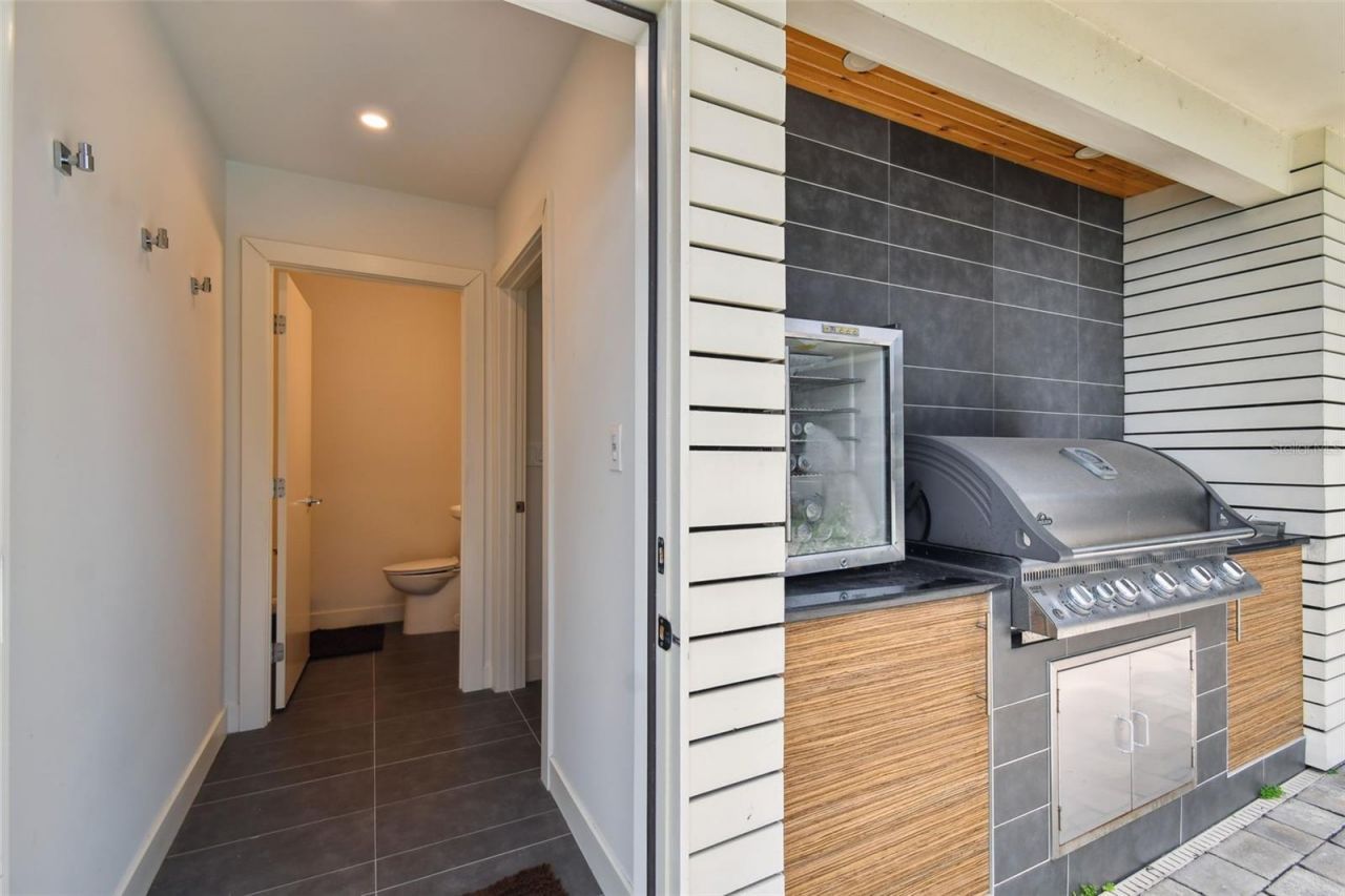 4202 Saltwater Boulevard, Tampa, FL 33615 Photo