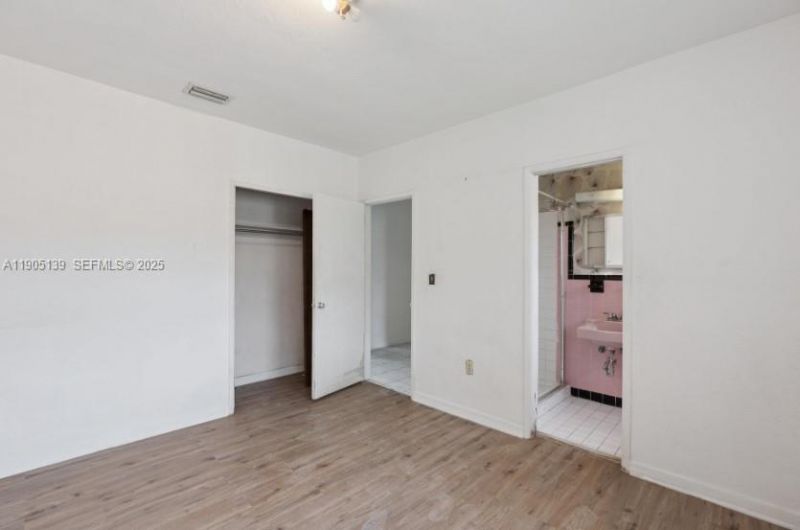 940 NW 67th St, Miami, FL 33150 Photo