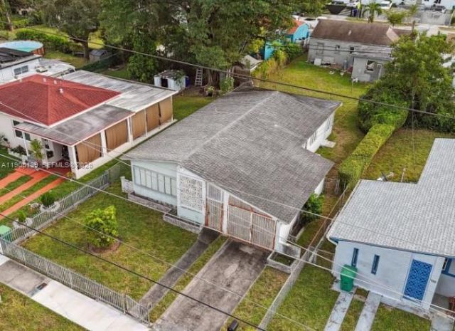 940 NW 67th St, Miami, FL 33150 Photo