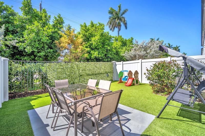 20308 NW 6th Pl, Miami Gardens, FL 33169 Photo