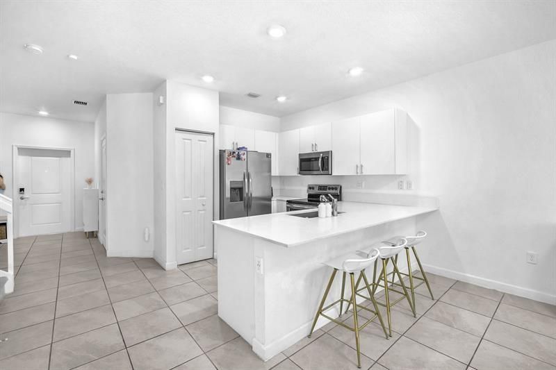 20308 NW 6th Pl, Miami Gardens, FL 33169 Photo