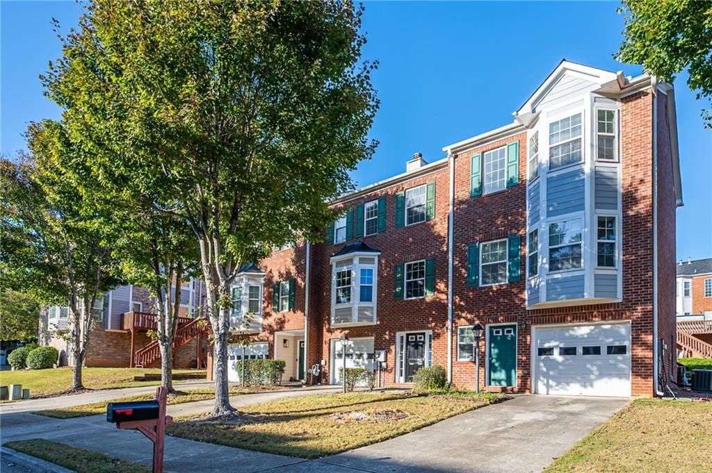 2123 Mill Garden Run, Buford, GA 30519 Main Photo