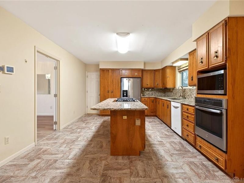 457 Merrick Drive, Beavercreek, OH 45434 Photo 19