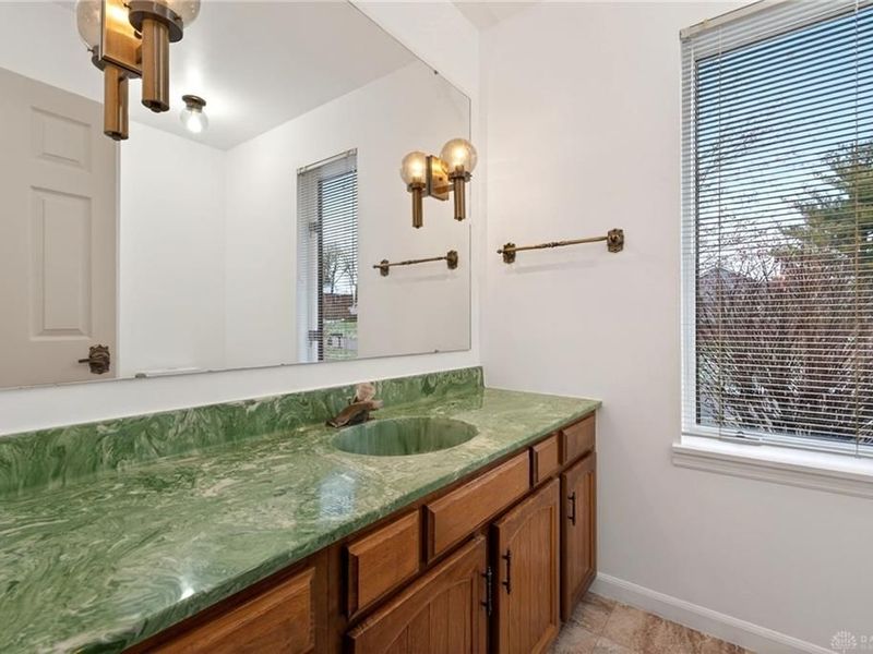 457 Merrick Drive, Beavercreek, OH 45434 Photo 8