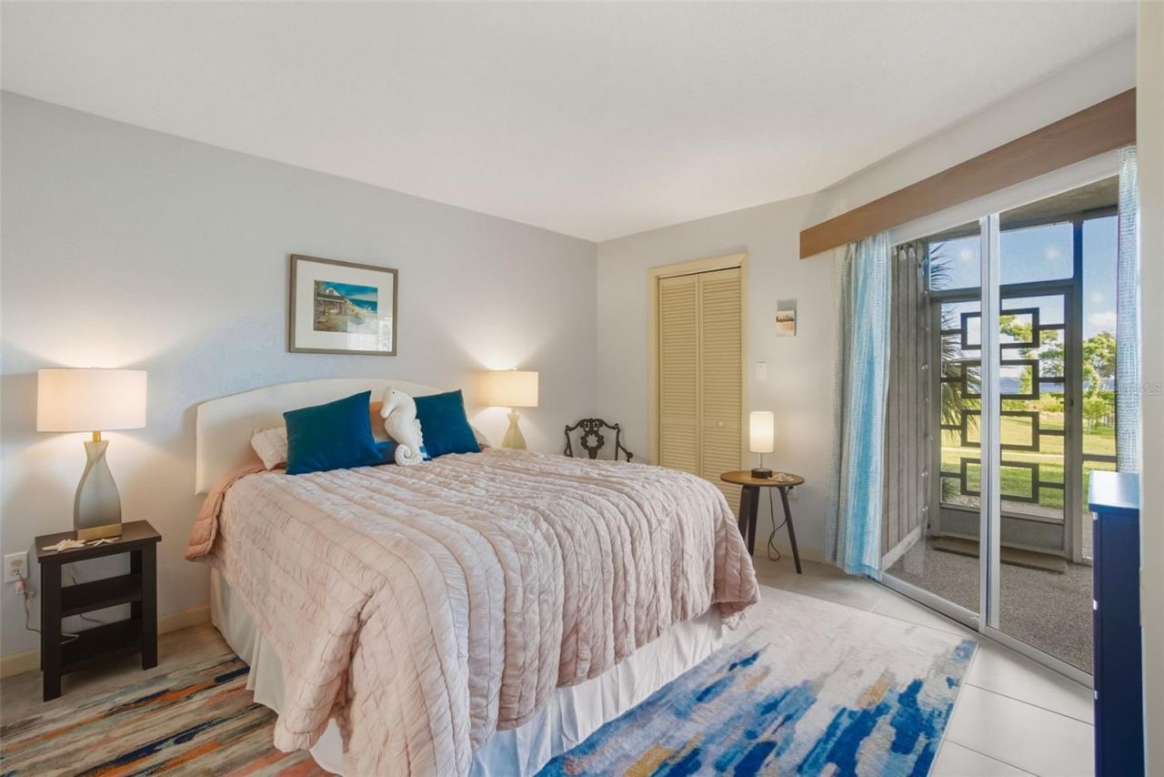 725 Manatee Avenue, Unit 725, Holmes Beach, FL 34217 Photo