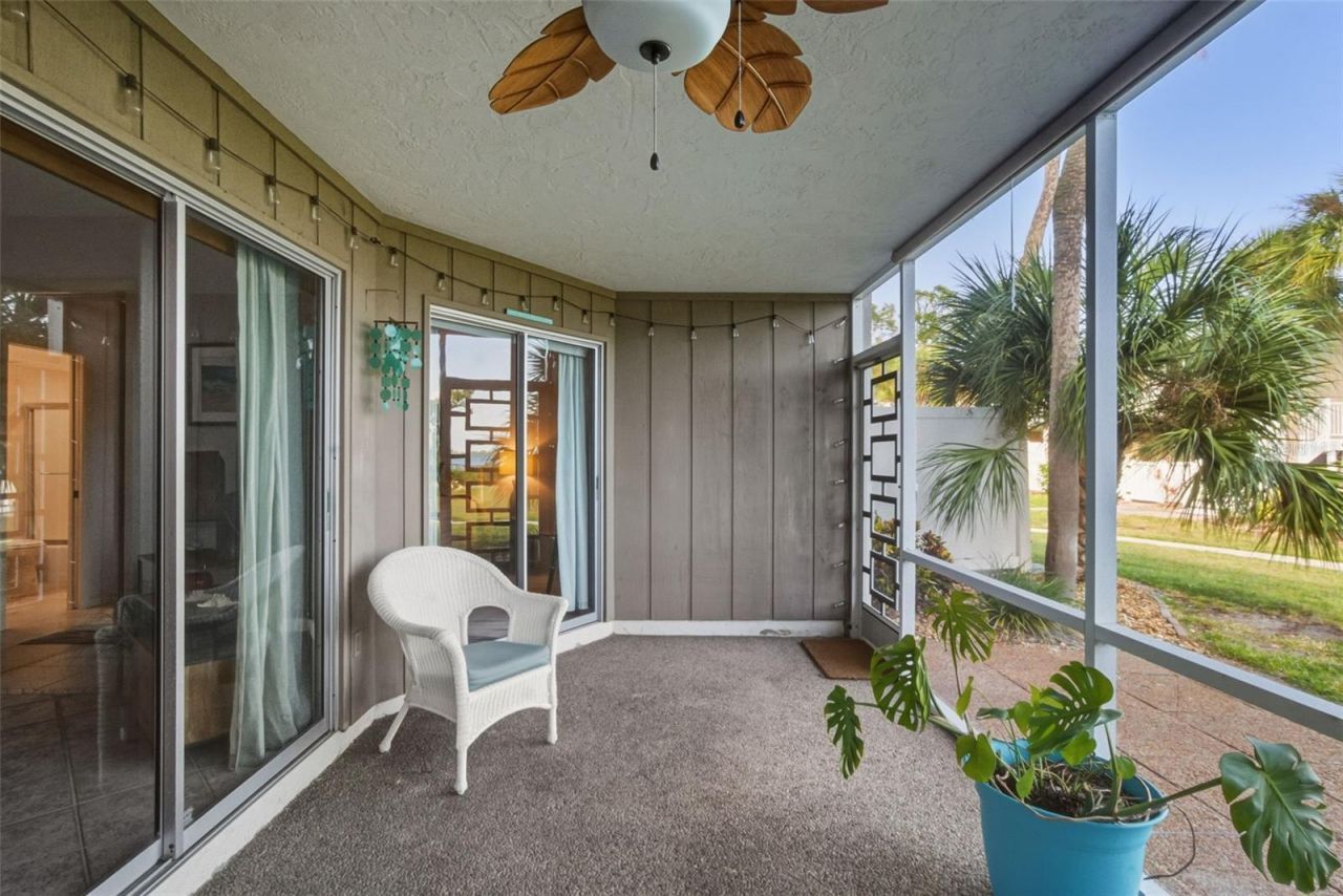 725 Manatee Avenue, Unit 725, Holmes Beach, FL 34217 Photo
