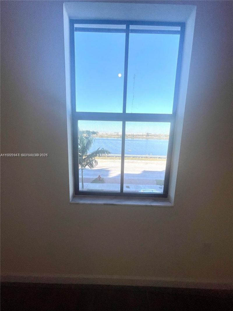 3338 W 112th St, Hialeah, FL 33018 Photo