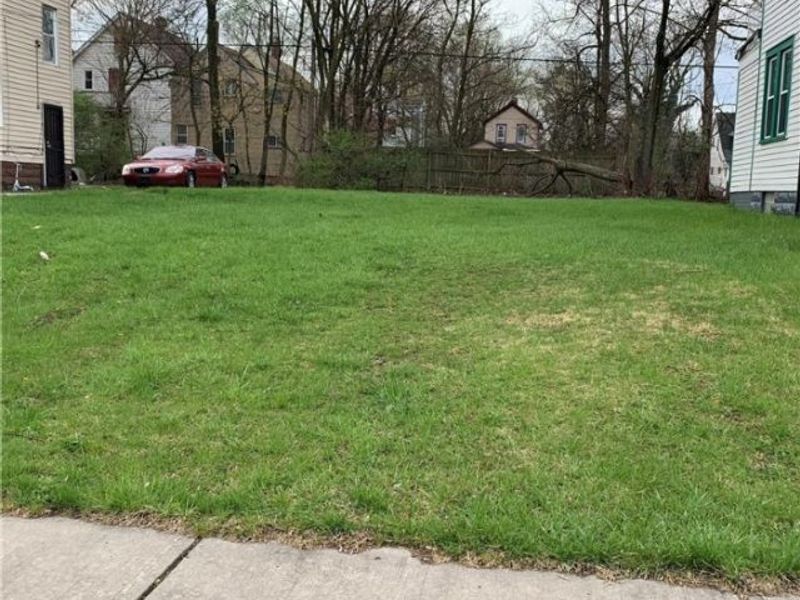 9516 Marah Avenue, Cleveland, OH 44104 Photo 1