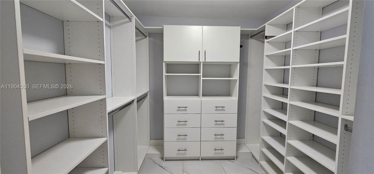 6855 W Broward Blvd, Unit 308, Plantation, FL 33317 Photo