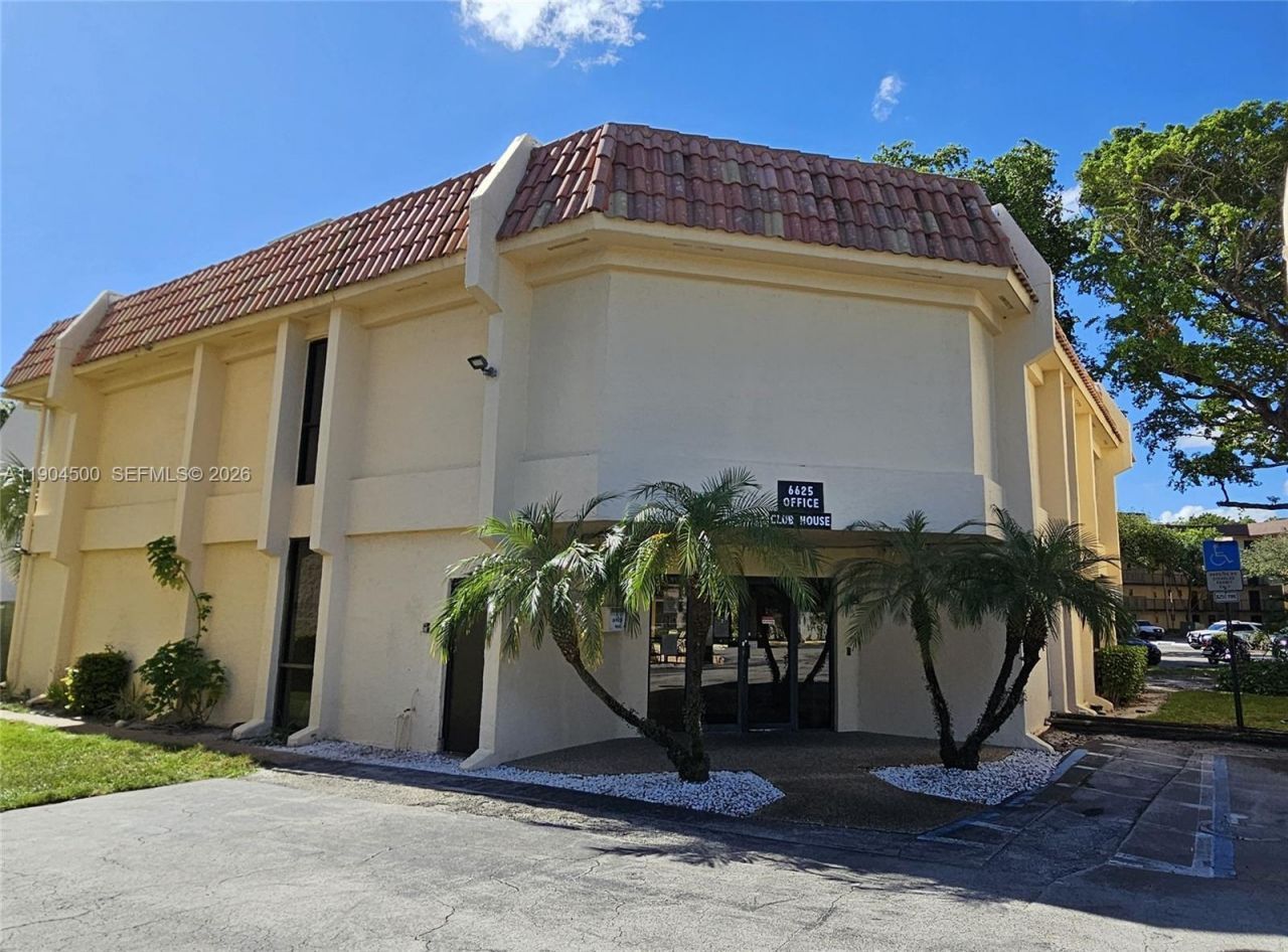 6855 W Broward Blvd, Unit 308, Plantation, FL 33317 Photo