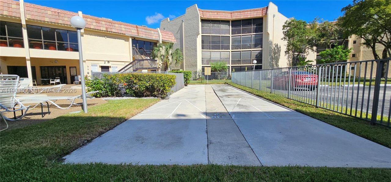 6855 W Broward Blvd, Unit 308, Plantation, FL 33317 Photo